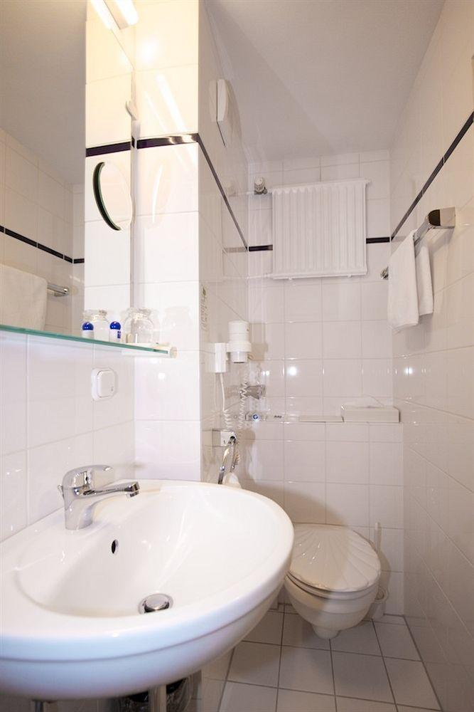Falk Hotel Frankfurt nad Menem Zewnętrze zdjęcie