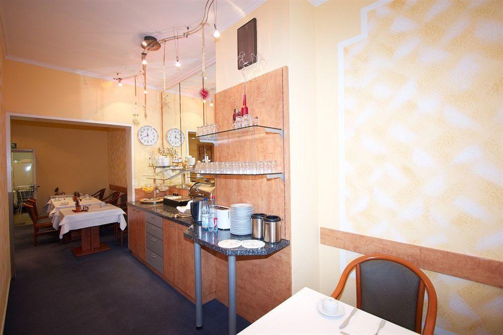 Falk Hotel Frankfurt nad Menem Zewnętrze zdjęcie