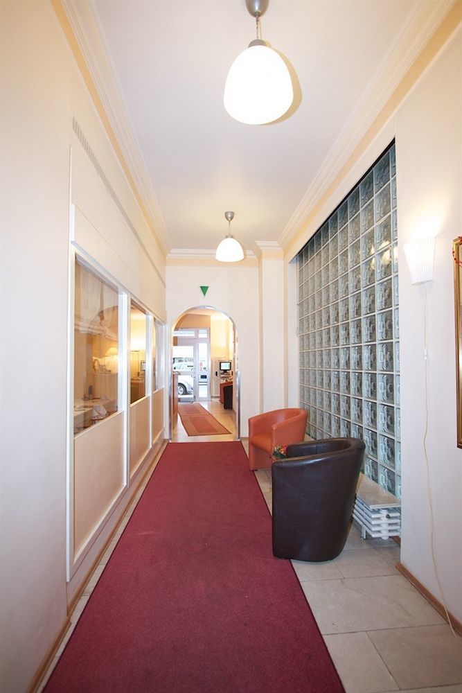Falk Hotel Frankfurt nad Menem Zewnętrze zdjęcie