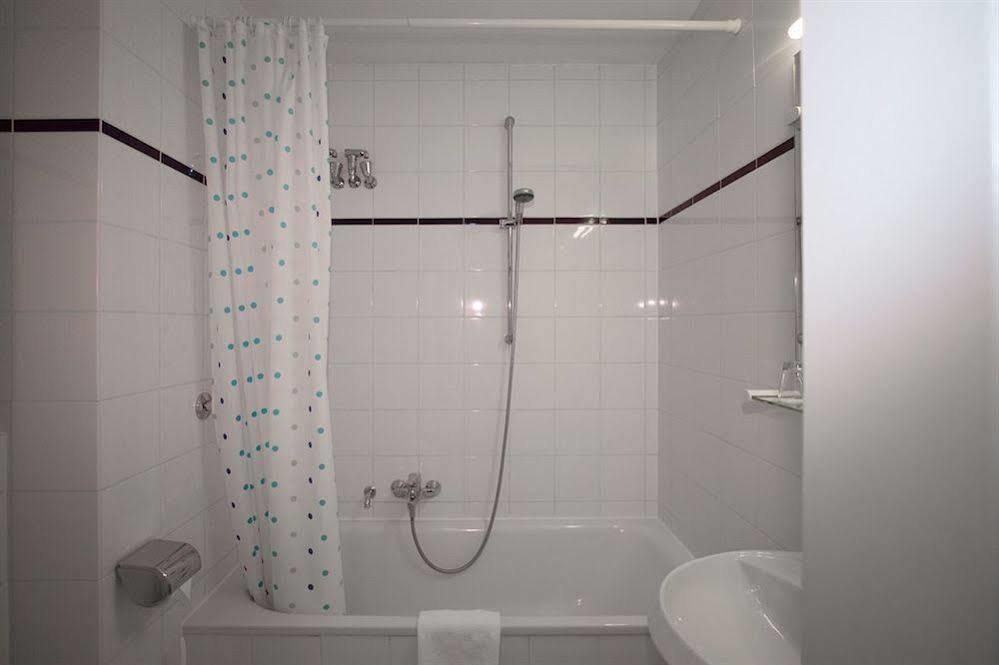 Falk Hotel Frankfurt nad Menem Zewnętrze zdjęcie